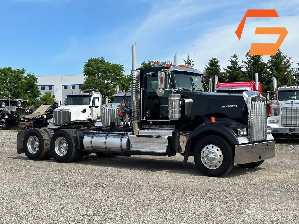 Kenworth W 900 Tractores (camiões)