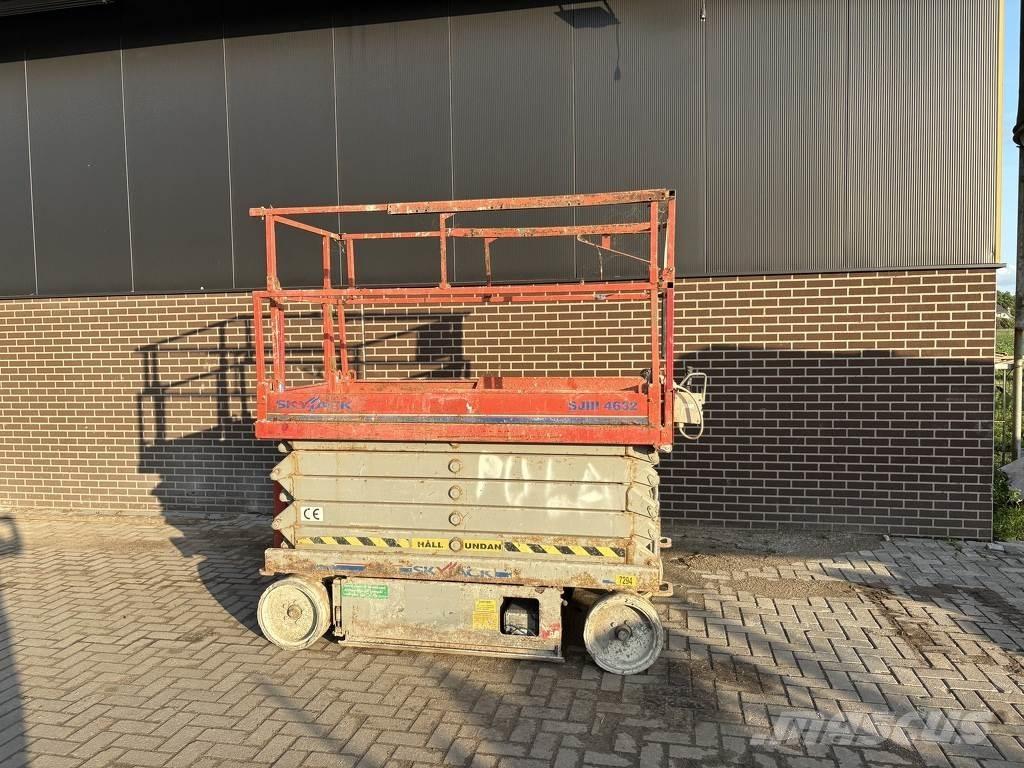 SkyJack 3246 Elevadores de tesoura