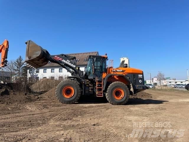 Doosan DL420 Pás carregadoras de rodas