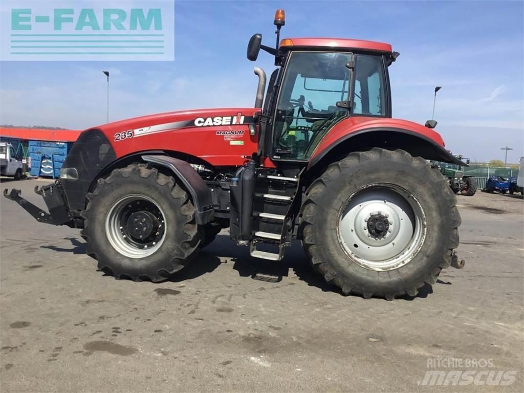 Case IH Magnum 235 Tratores Agrícolas usados