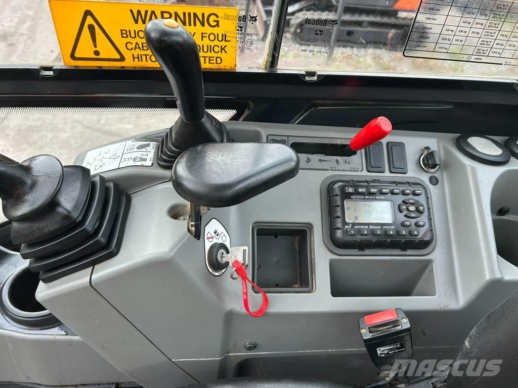 Doosan DX 27 Z Mini Escavadoras <7t