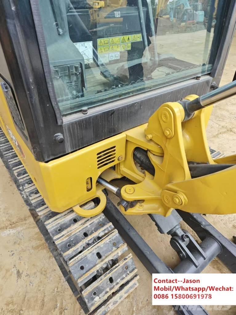 CAT 302CR Mini Escavadoras <7t