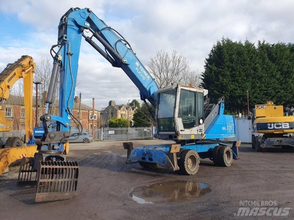 Fuchs MHL 320 Manipuladores de resíduos / indústria