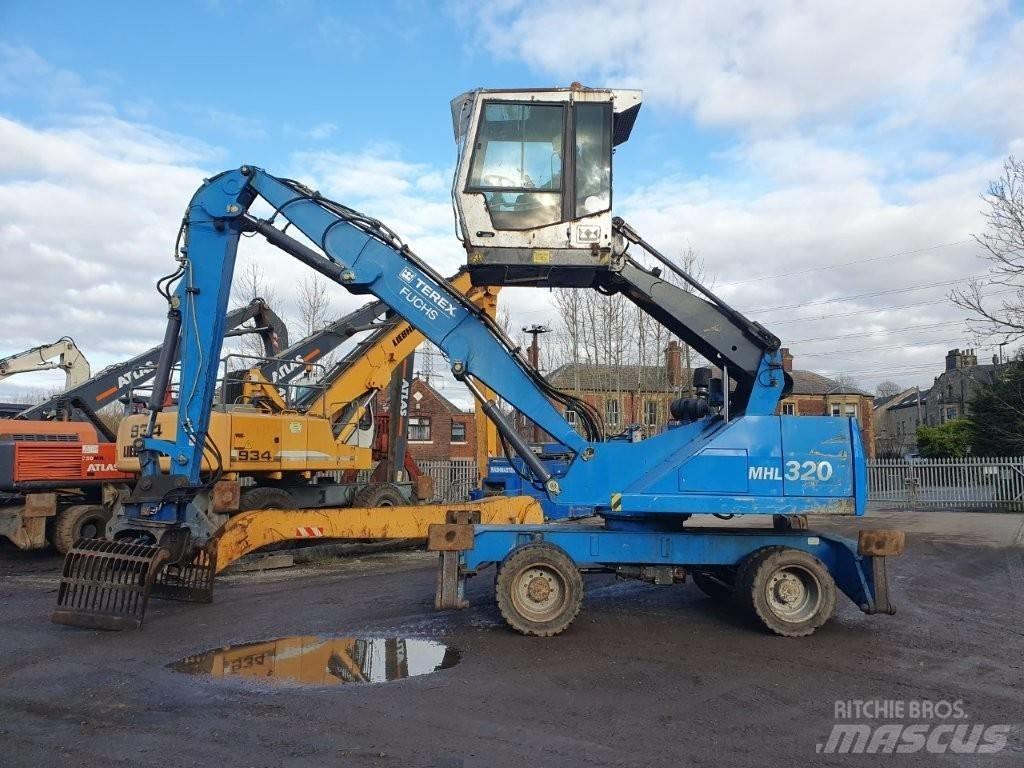 Fuchs MHL 320 Manipuladores de resíduos / indústria
