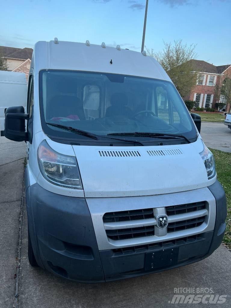 Dodge promaster Camiões de caixa fechada
