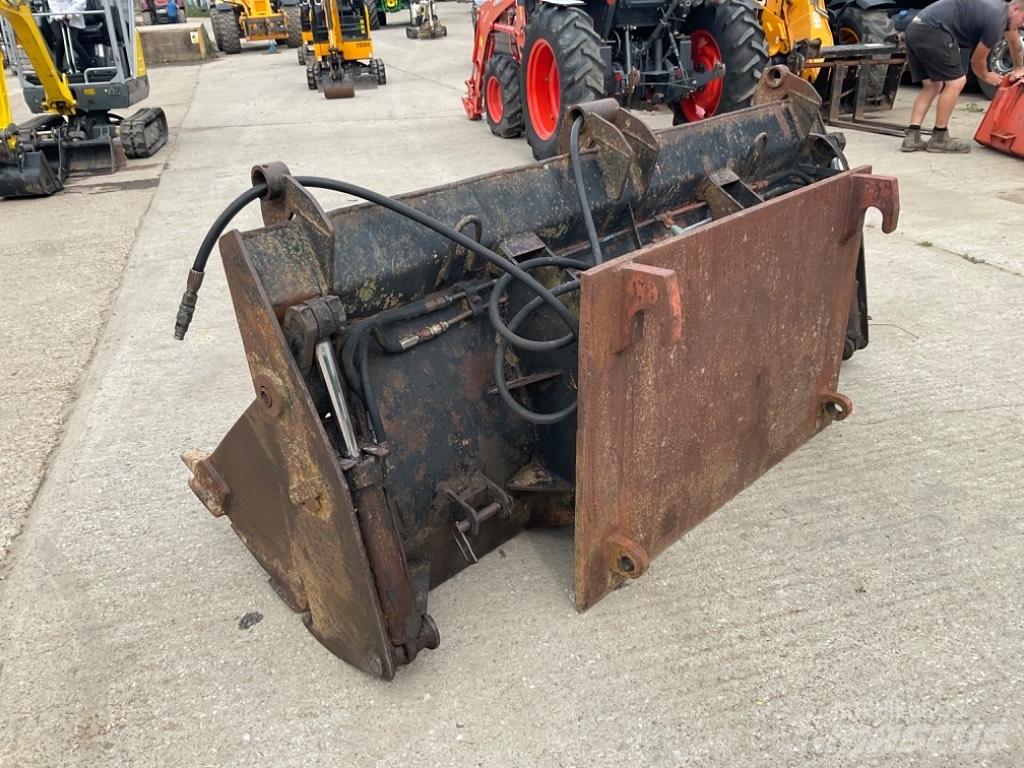 JCB 4 IN 1 BUCKET Baldes