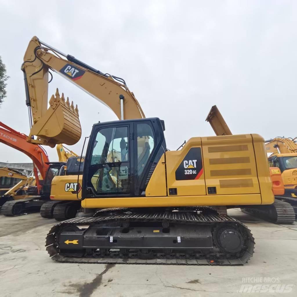 CAT 320 GC Escavadoras Midi 7t - 12t
