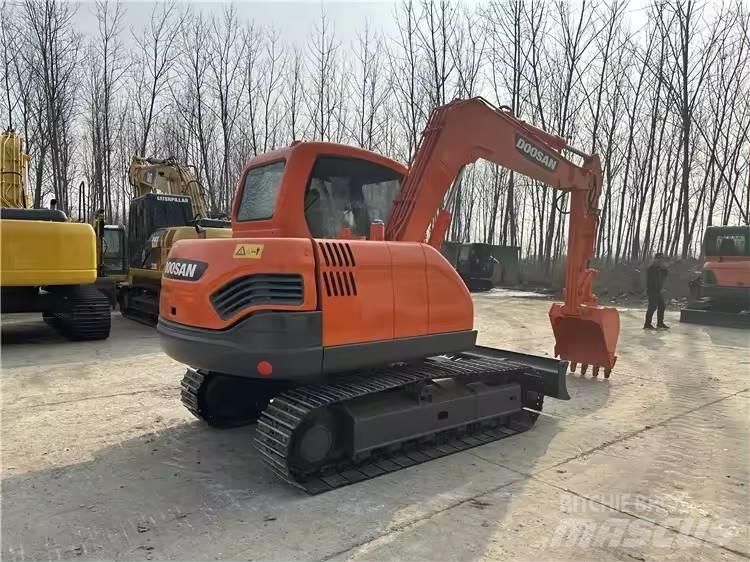 Doosan DX75 Escavadoras de rastos