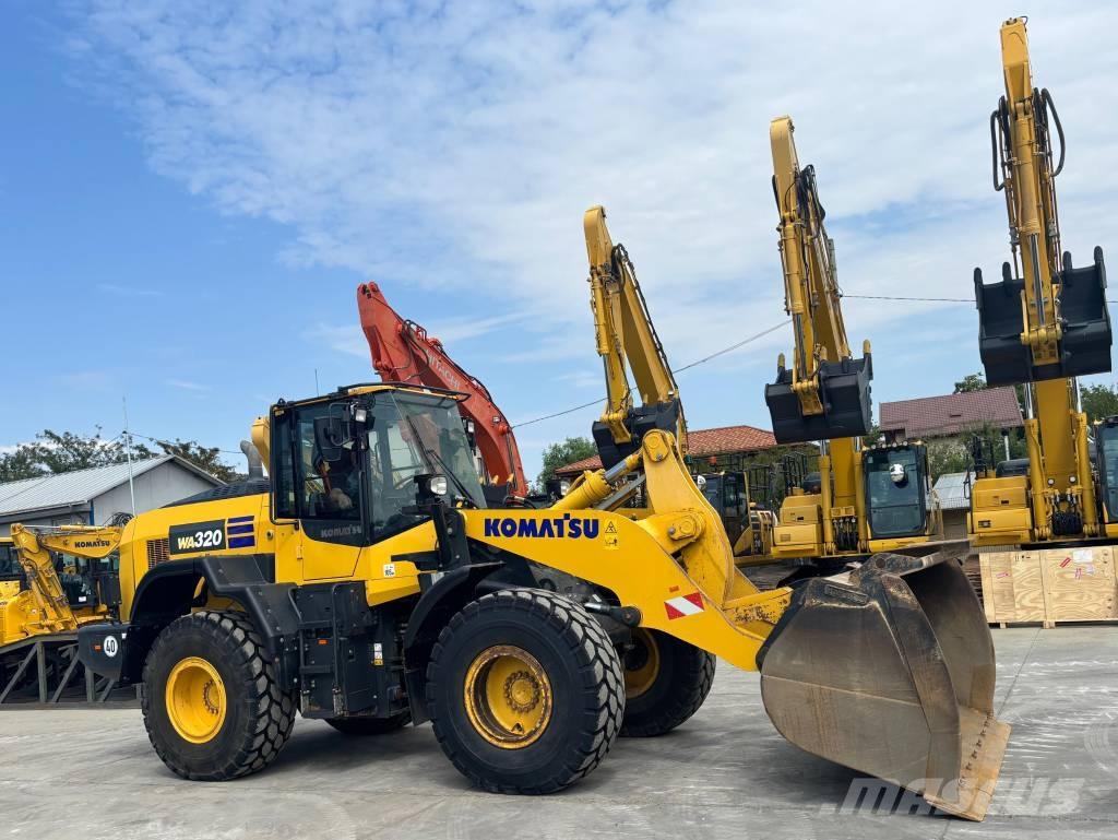 Komatsu WA 320-8 Pás carregadoras de rodas