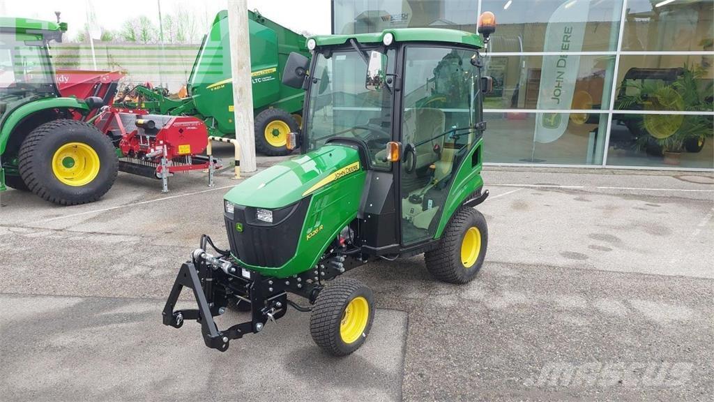 John Deere 1026R Tratores Agrícolas usados