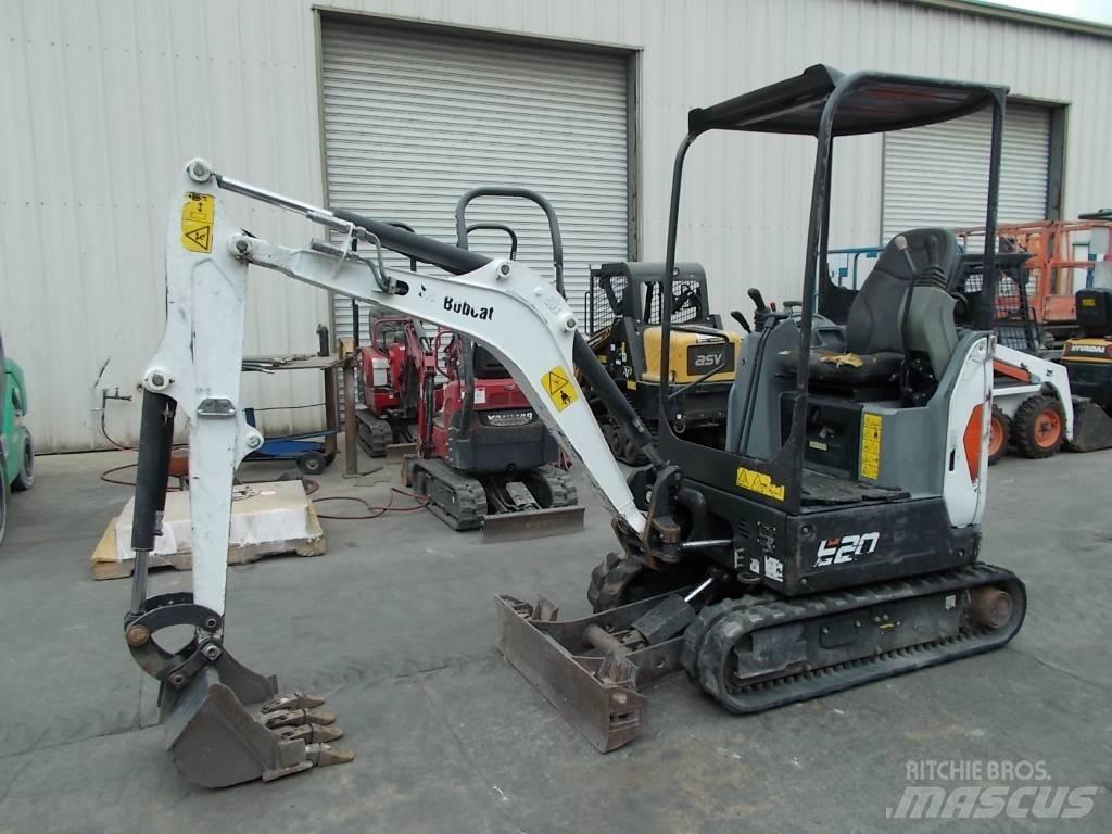 Bobcat E20 Mini Escavadoras <7t