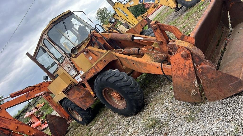 Schaeff SKB 800 Travőes