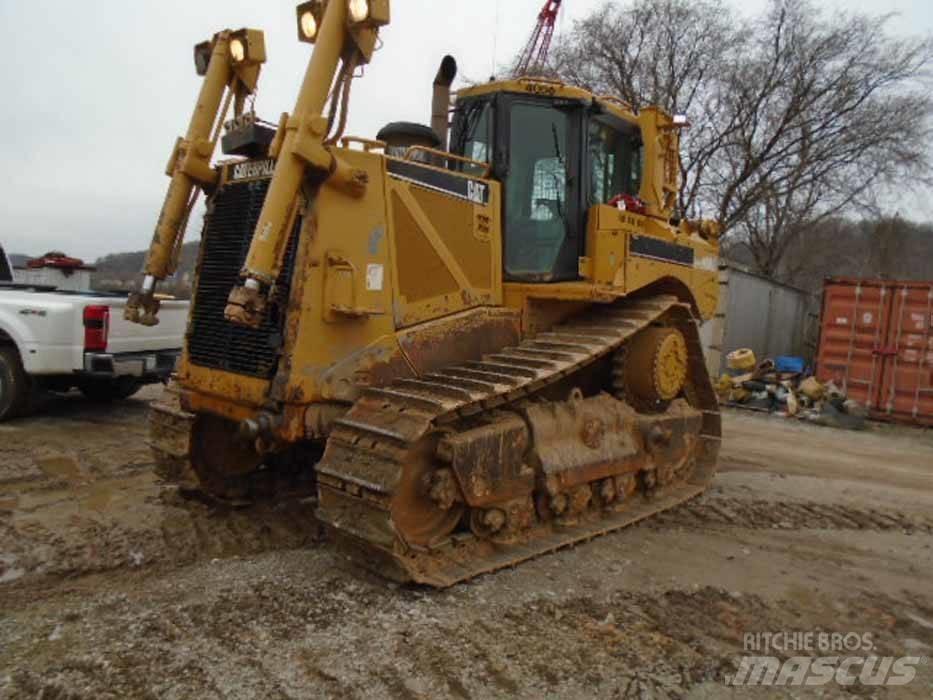 CAT D 8 T Dozers - Tratores rastos