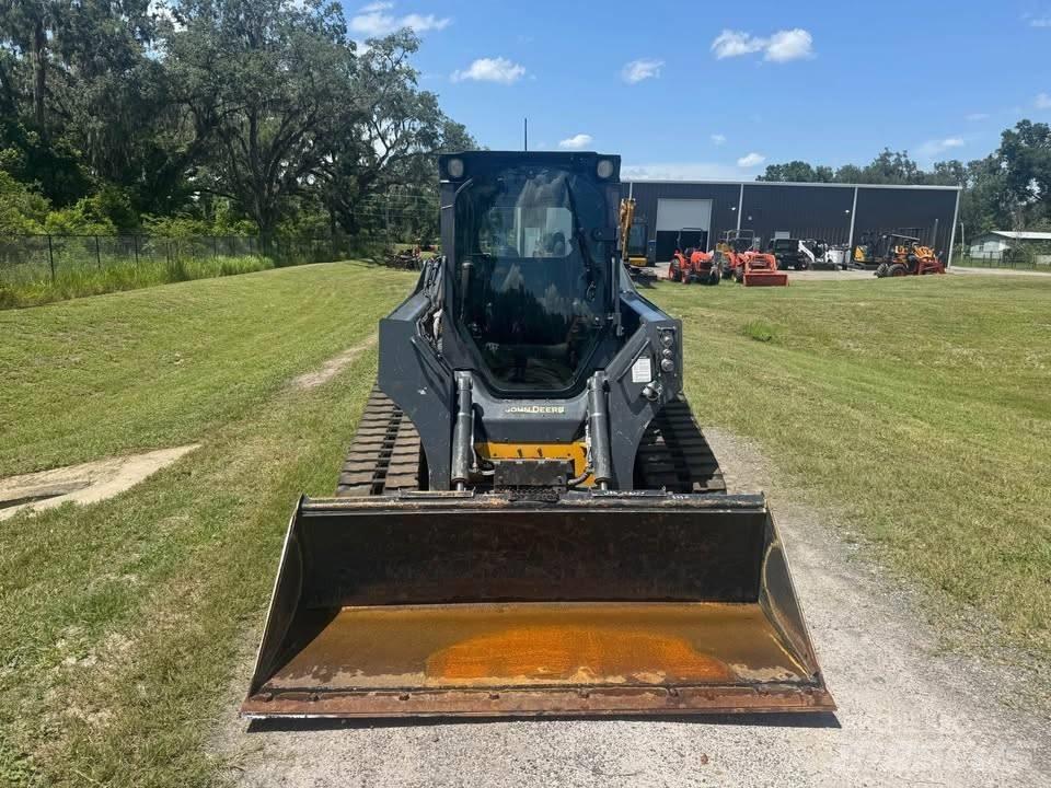 John Deere 325 Carregadoras de direcção deslizante