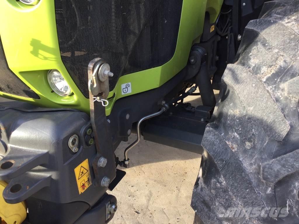 CLAAS ARION 550 Tratores Agrícolas usados