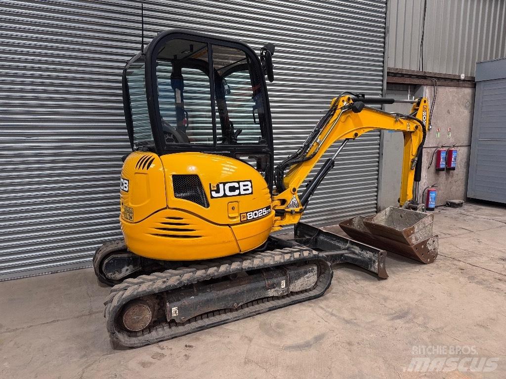 JCB 8025 ZTS Mini Escavadoras <7t