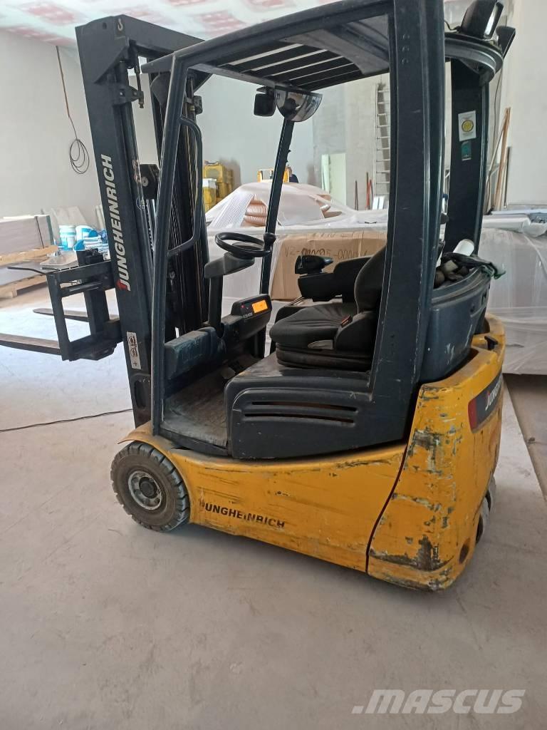 Jungheinrich EFG215 Empilhadores eléctricos