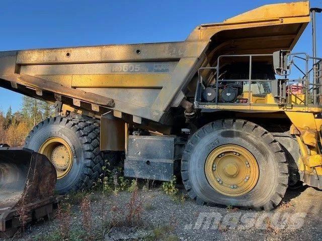 Komatsu HD 605-7EO Camiőes dumper basculantes rígidos