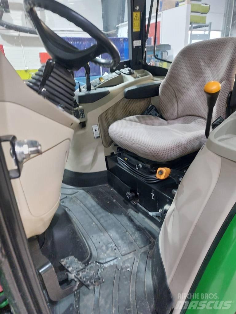 John Deere 3046 R Tratores Agrícolas usados