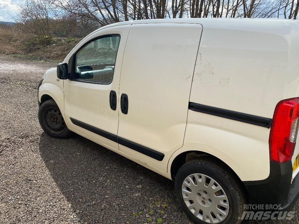 Peugeot Bipper Carrinhas de caixa fechada