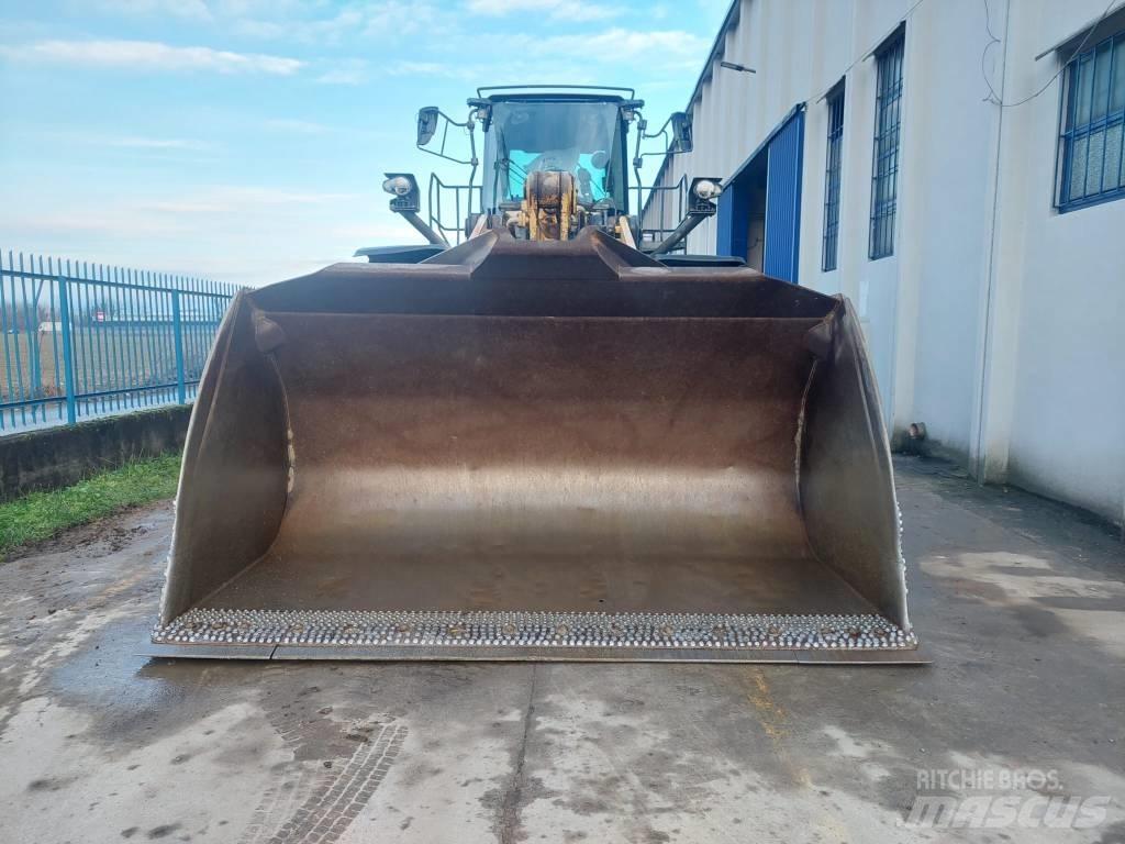 Komatsu WA475 Pás carregadoras de rodas