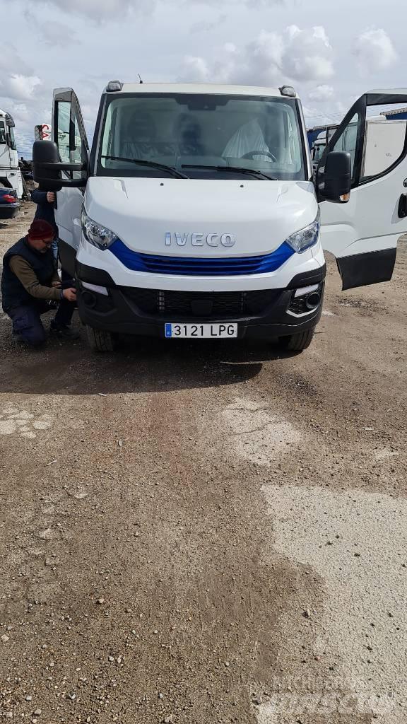 Iveco Daily 70C14GNC Equipamentos remoção detritos
