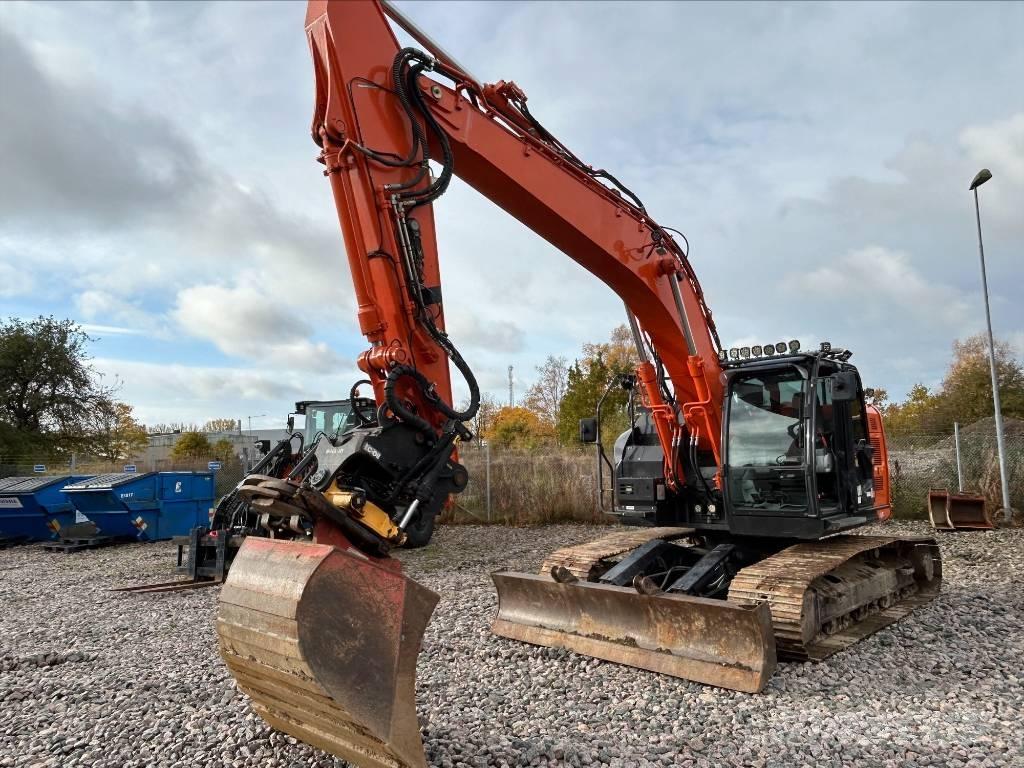 Hitachi ZX225USBL-6 Escavadoras de rastos