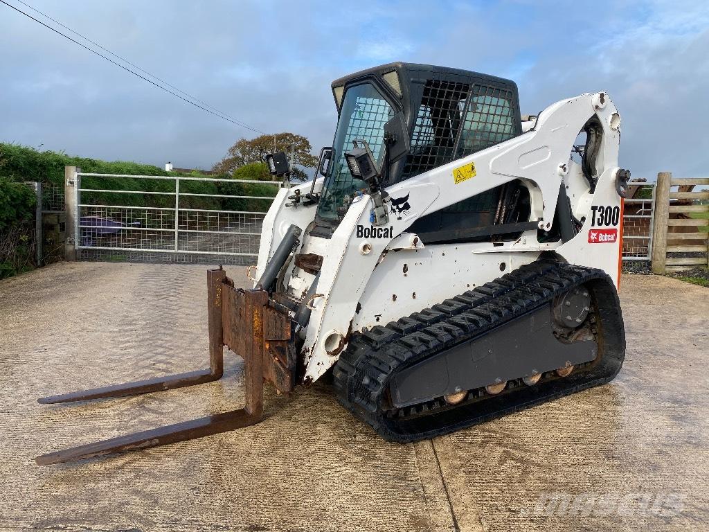 Bobcat T 300 Carregadoras de direcção deslizante
