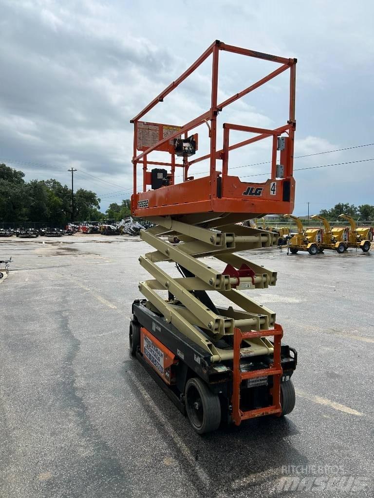 JLG R2632 Elevadores de tesoura