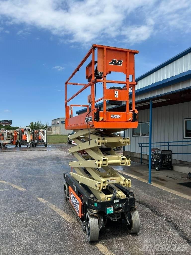 JLG R2632 Elevadores de tesoura