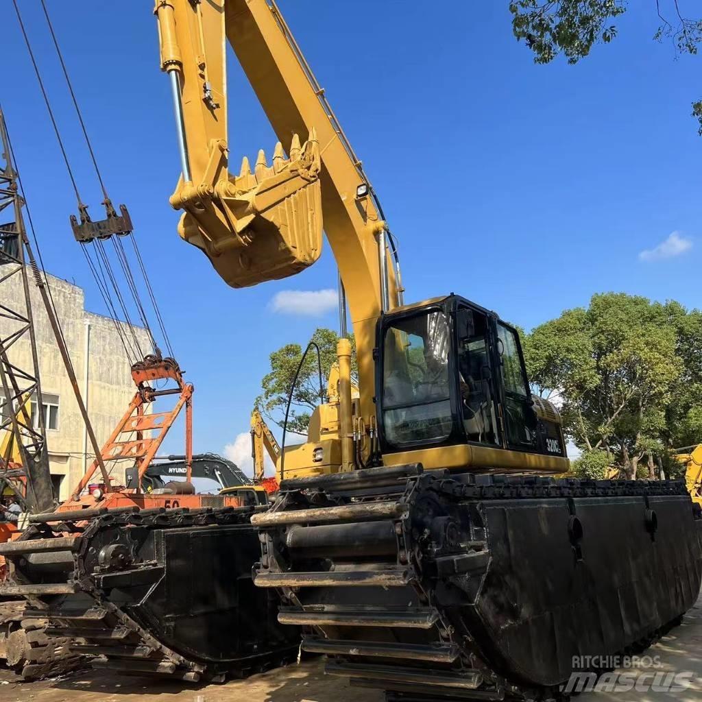 CAT 320 C Escavadoras anfíbias