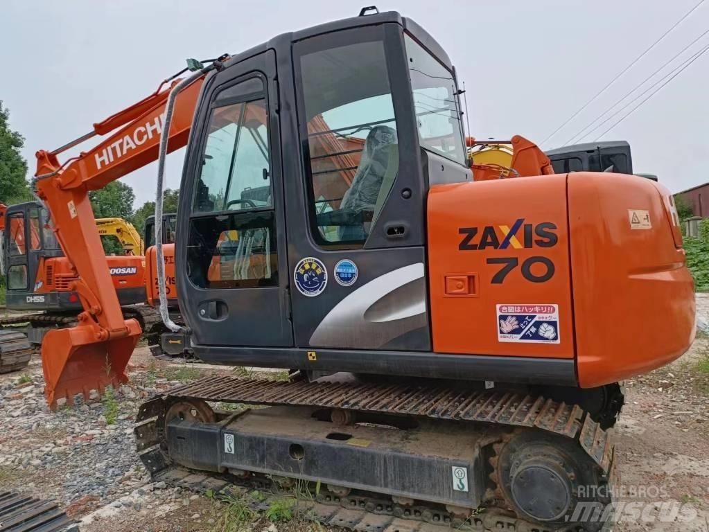 Hitachi ZX70 Mini Escavadoras <7t