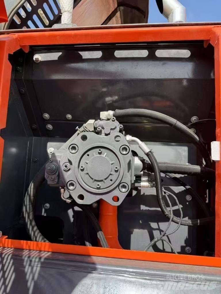 Doosan DX300LC-9C Escavadoras de rastos