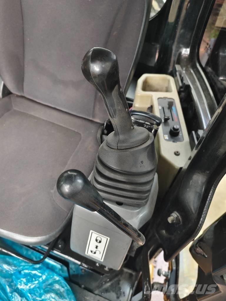 CAT 303.5E Mini Escavadoras <7t