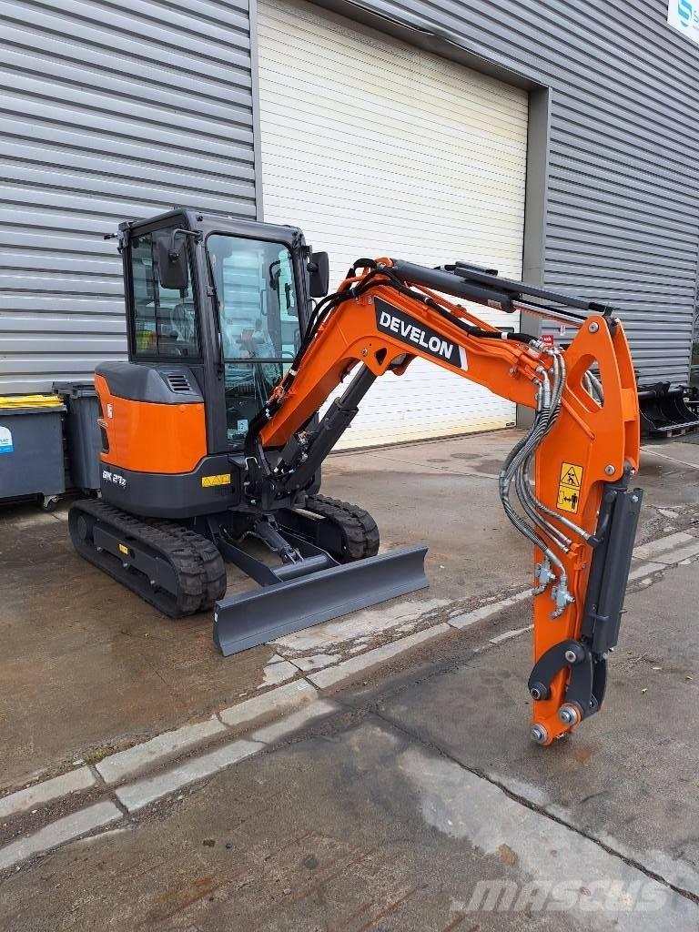 Develon DX 27 Z-7 Mini Escavadoras <7t