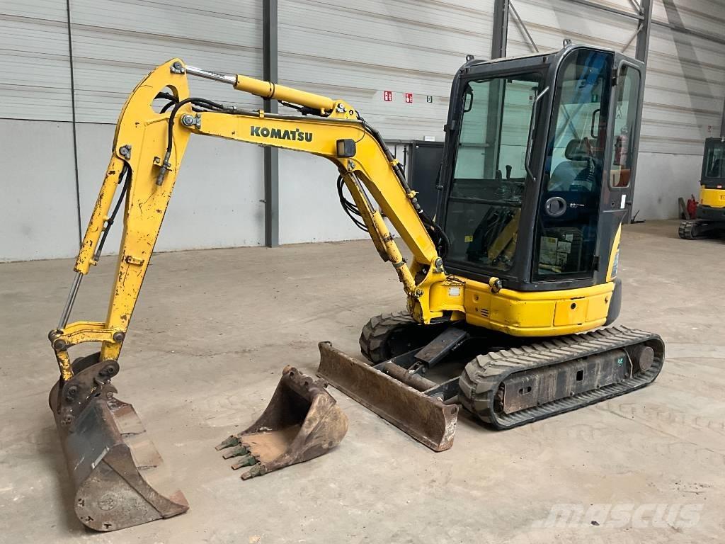 Komatsu PC 26 MR-3 Mini Escavadoras <7t
