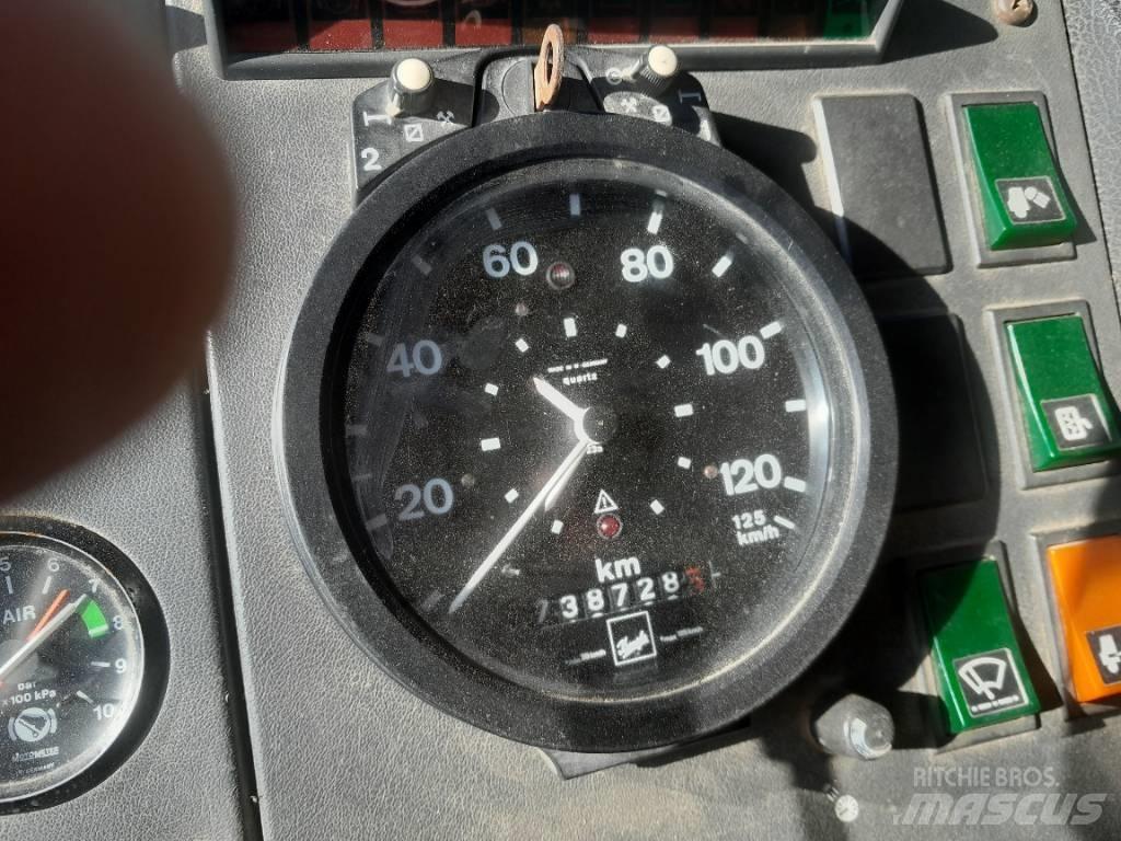 Volvo F12 Camiões estrado/caixa aberta