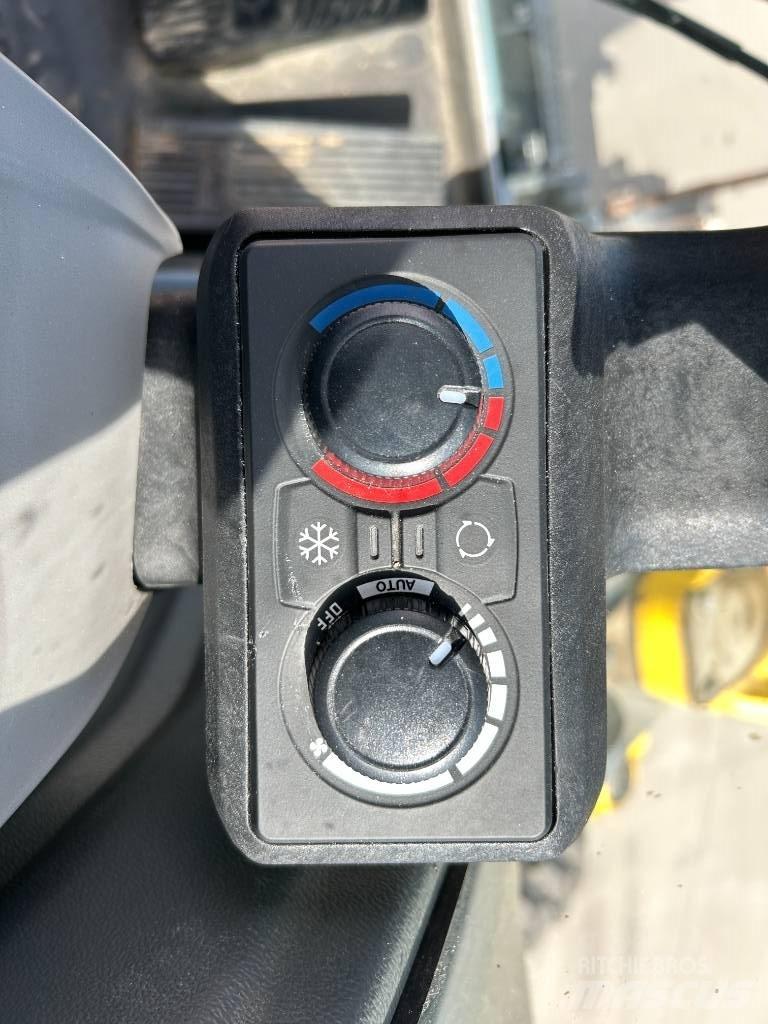 Wacker Neuson EW 100 Escavadoras de rodas