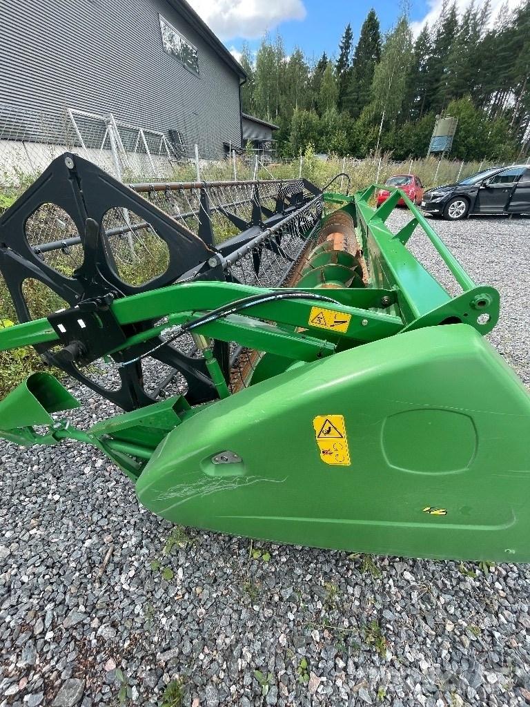 John Deere 622R Ceifeiras debulhadoras compactas