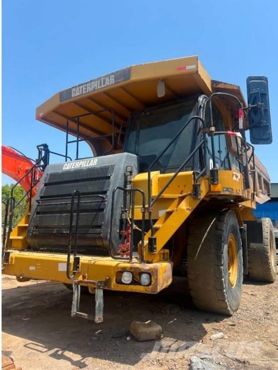 CAT 773 E Camiőes dumper basculantes rígidos