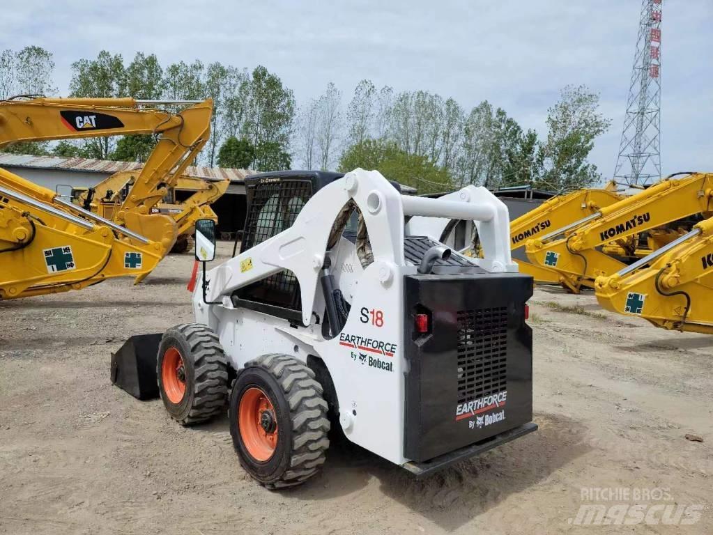 Bobcat S 18 Carregadoras de direcção deslizante