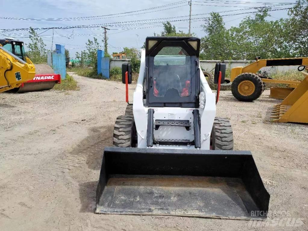 Bobcat S 18 Carregadoras de direcção deslizante