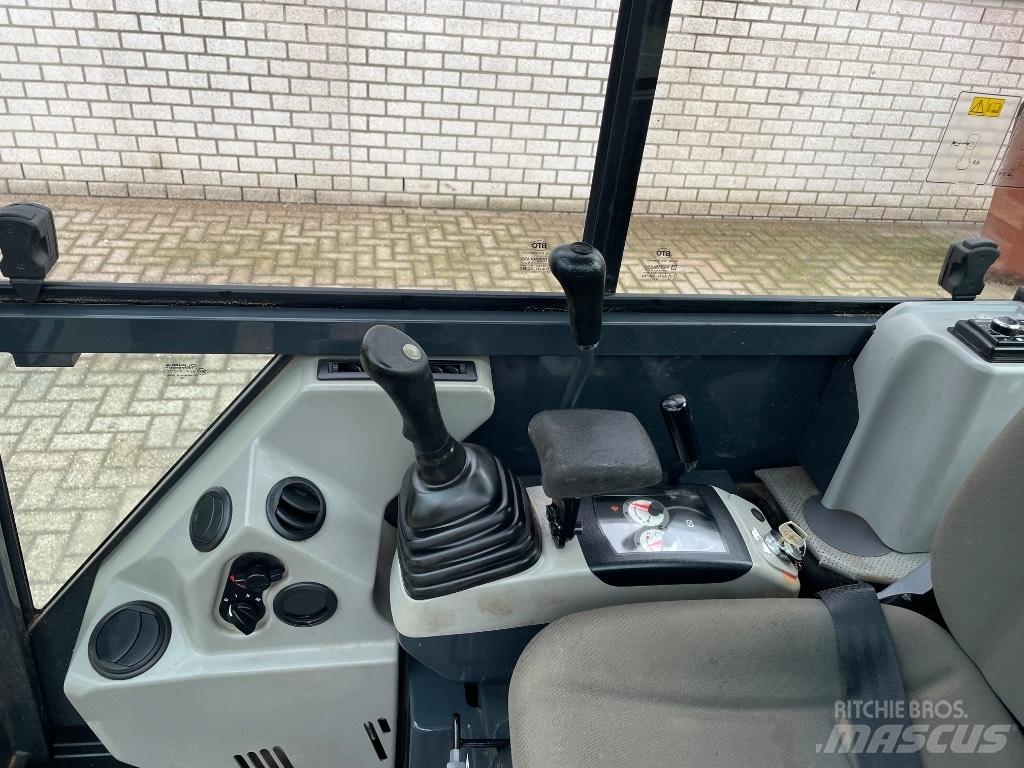 Komatsu PC 17 R-5 Mini Escavadoras <7t