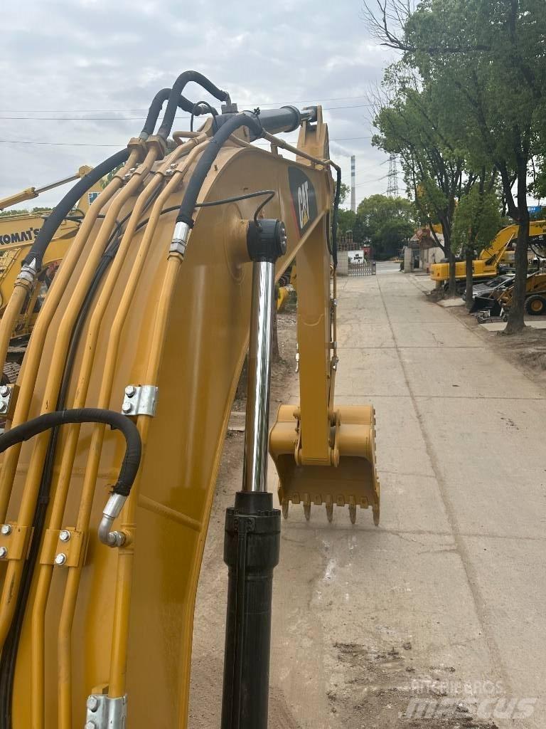 CAT CAT330D Escavadoras Midi 7t - 12t