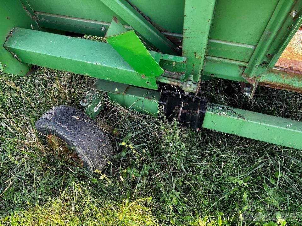 John Deere 643 Ceifeiras debulhadoras compactas
