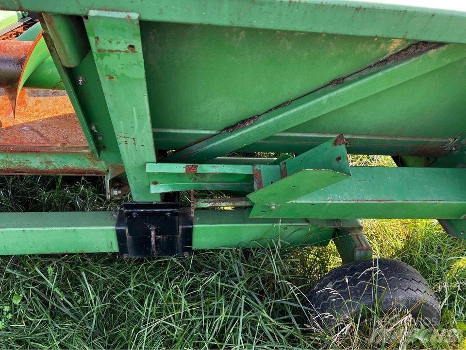 John Deere 643 Ceifeiras debulhadoras compactas