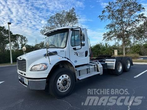 Freightliner M2 Tractores (camiões)