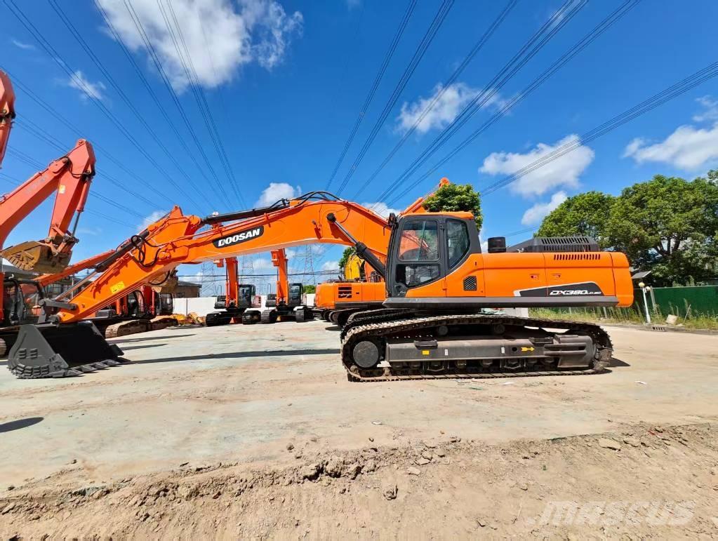 Doosan DX 380 LC Escavadoras de rastos