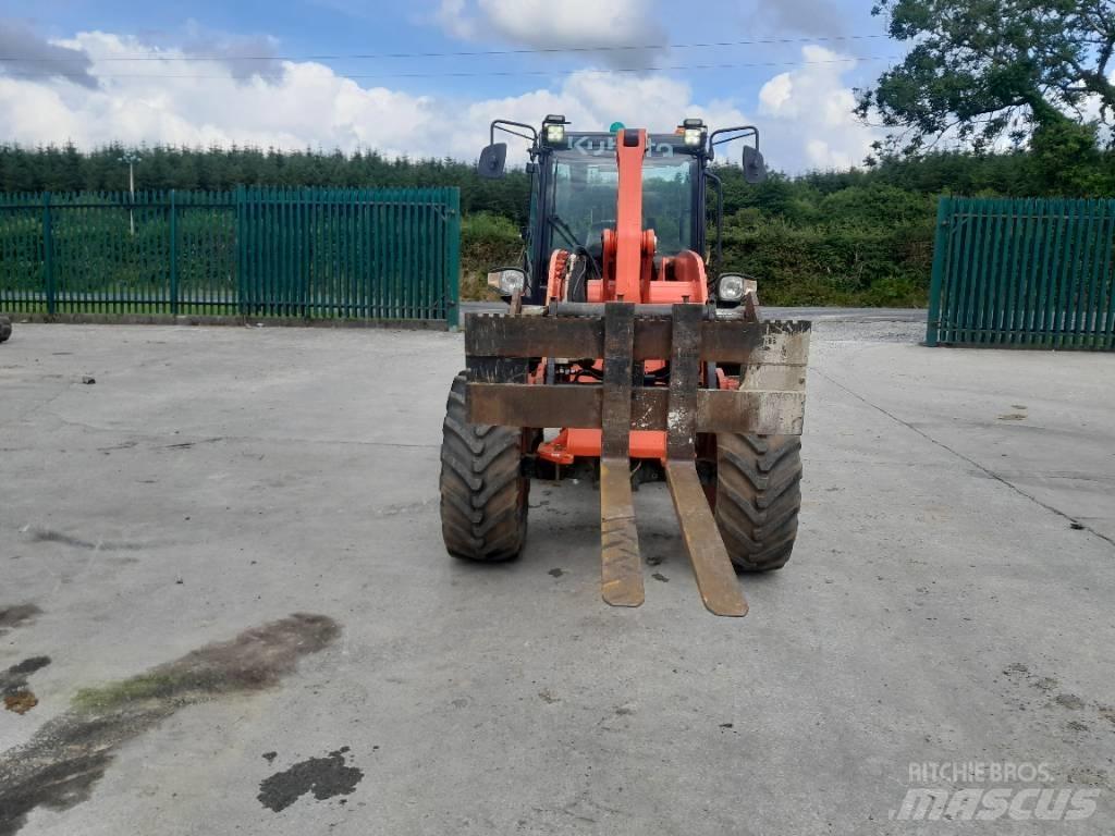 Kubota R 085 Pás carregadoras de rodas