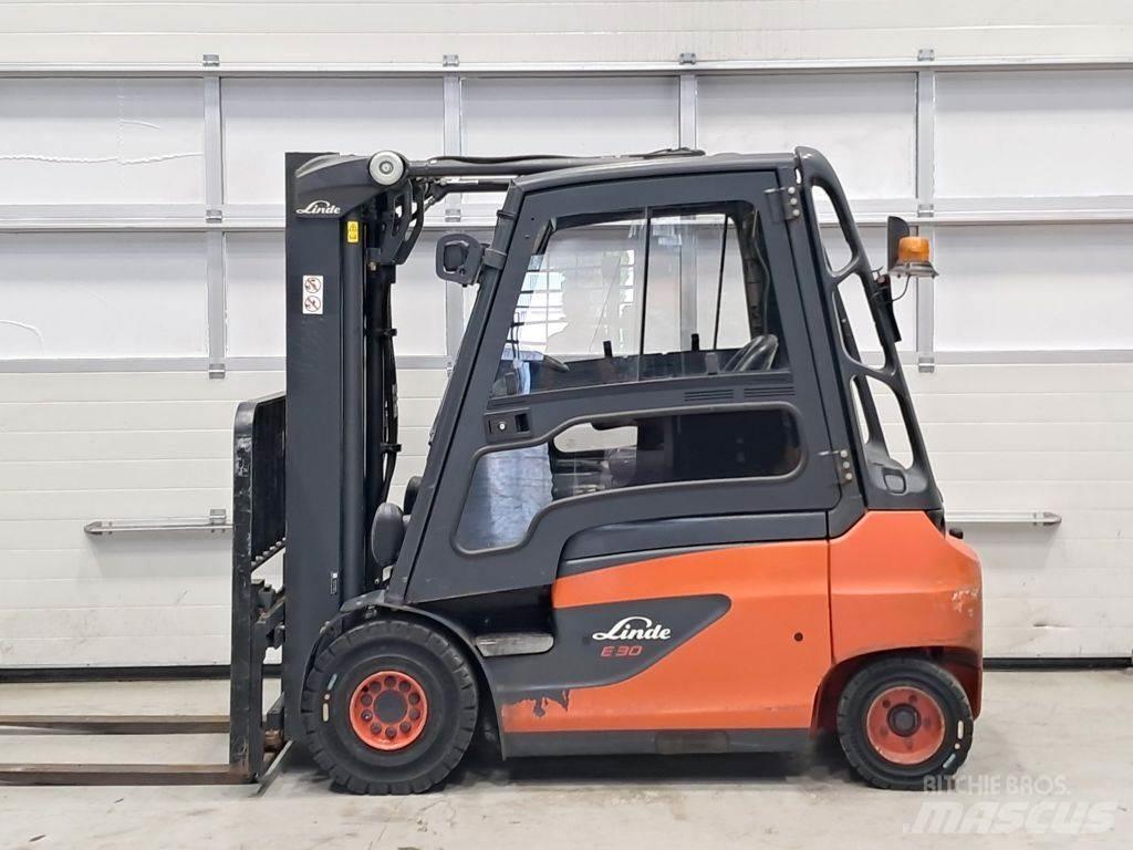 Linde E30-01 Empilhadores eléctricos